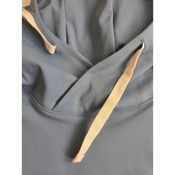 Albion Teal Blue Hoodie Crop Sweatshirt Medium Athleisure Athletic - Picture 2 of 6